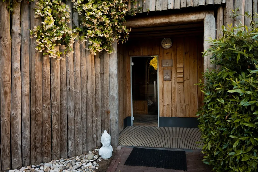 Atmospheric entrance to the hamam